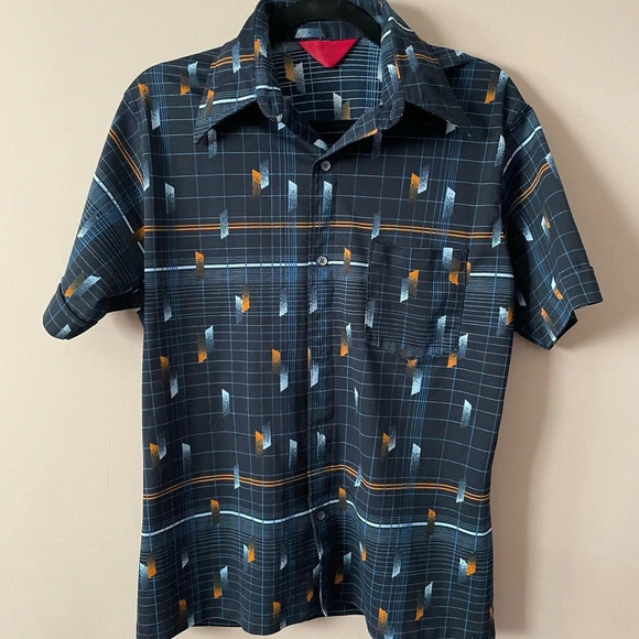 Vintage Other - SOLD Vintage Short Sleeve Button Down Shirt Dagger Collar Mixed Print M